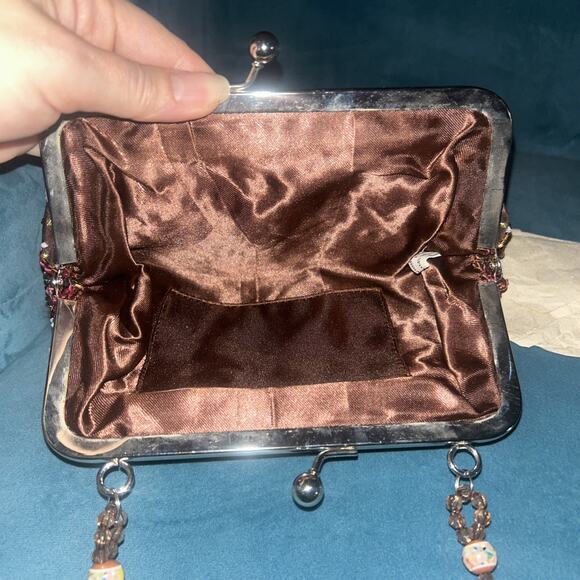 Handbeaded Sequin Kiss Lock Mini Purse Beaded Handle Floral Embellished Handbag - Picture 4 of 5